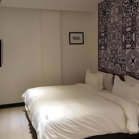 Styles Hotel Malacca Exterior foto
