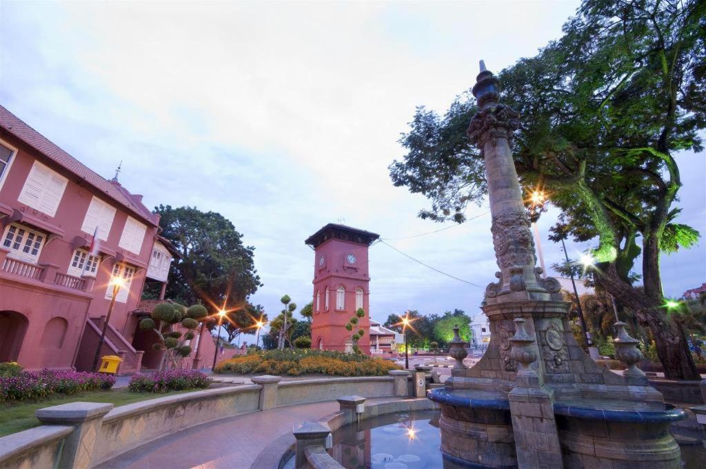 Styles Hotel Malacca Exterior foto